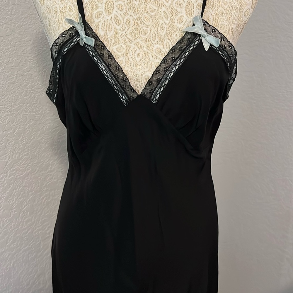 Vintage Black with Lace Full Slip Nightgown Women’s Lingerie Classic Romantic